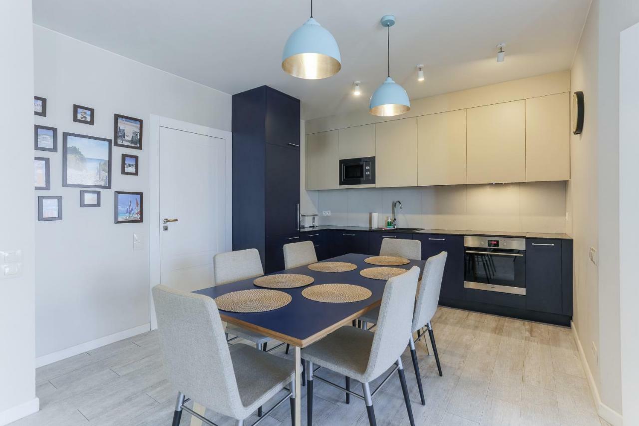 Unique Motlawa Riverbank Apartment Гданск Екстериор снимка