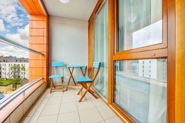 Unique Motlawa Riverbank Apartment Гданск Екстериор снимка